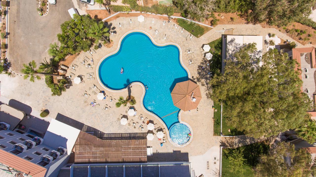 Narcissos Waterpark Resort Протарас Экстерьер фото