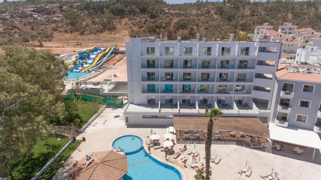 Narcissos Waterpark Resort Протарас Экстерьер фото